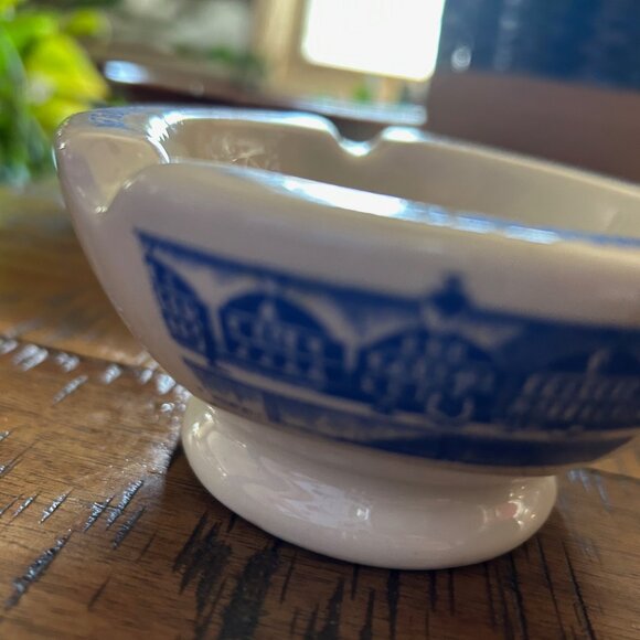 Vintage Merck & sharp Dohme pharmaceutical ashtray - Picture 4 of 7